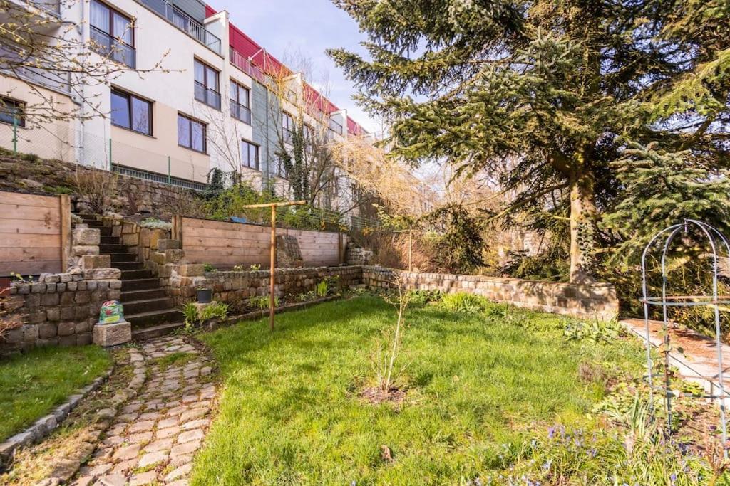 דירות קרלובי וארי Apartman Vishegrad מראה חיצוני תמונה